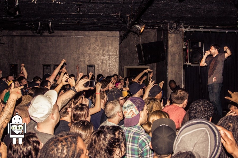 Live Review and Picture Book: Dark Time Sunshine, Edison, and Hail Mary Mallon (Aesop Rock, Rob Sonic, and Dj Big Whiz) @ The Loft, August 7th! Live Review and Picture Book: Dark Time Sunshine, Edison, and Hail Mary Mallon (Aesop Rock, Rob Sonic, and Dj Big Whiz) @ The Loft, August 7th!