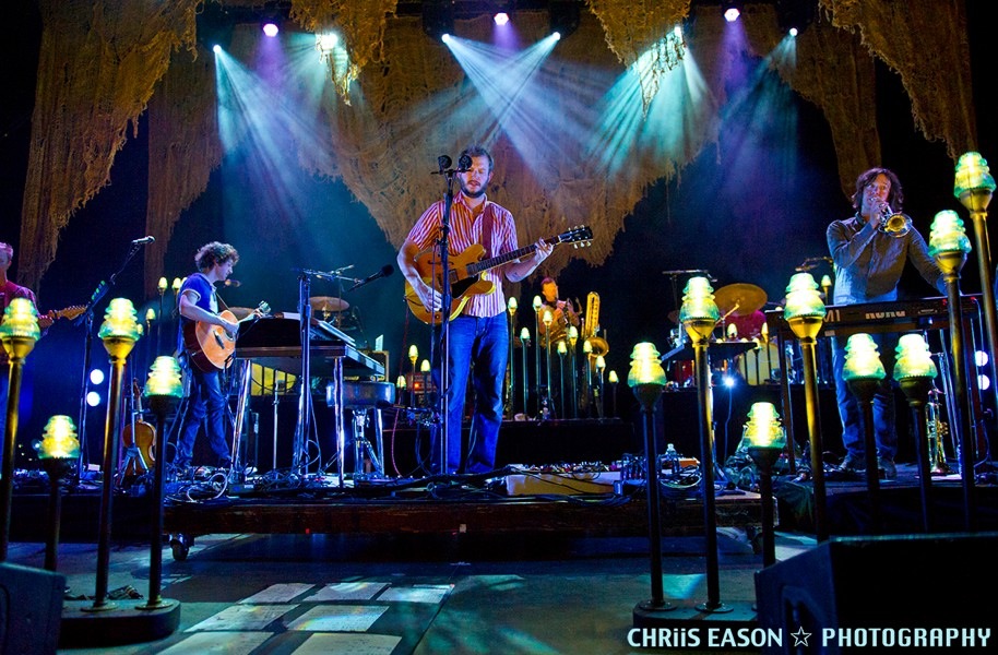 Picture Book: Bon Iver with The Staves at Verizon Wireless Amphitheatre June 8 2012 Picture Book: Bon Iver with The Staves at Verizon Wireless Amphitheatre June 8 2012