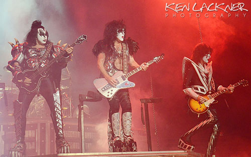 Picture Book: KISS and The Treatment @ Aaron’s Amphitheater at Lakewood, July 24, 2012 Picture Book: KISS and The Treatment @ Aaron’s Amphitheater at Lakewood, July 24, 2012