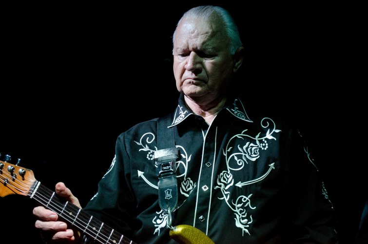 Picture Book: Dick Dale And Grinder Nova at The Earl on April 29th, 2012 Picture Book: Dick Dale And Grinder Nova at The Earl on April 29th, 2012