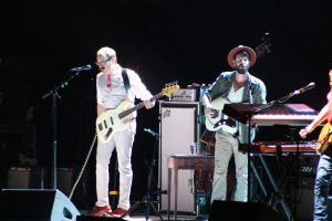 Photobook: Ray LaMontagne @ Verizon Wireless Amphitheatre on 7/18 Photobook: Ray LaMontagne @ Verizon Wireless Amphitheatre on 7/18