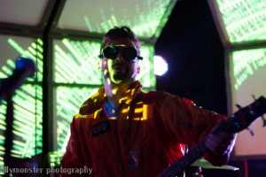 Photobook: Man or Astro-Man w/ Wray @ The EARL 8/7 Photobook: Man or Astro-Man w/ Wray @ The EARL 8/7