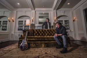 Interview: Magnets and Ghosts @ Smith’s Olde Bar 10/25 Interview: Magnets and Ghosts @ Smith’s Olde Bar 10/25