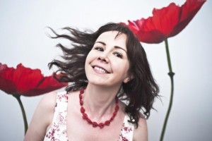 5GB With Nuala Kennedy; Playing Eddie’s Attic, Nov. 1st! 5GB With Nuala Kennedy; Playing Eddie’s Attic, Nov. 1st!
