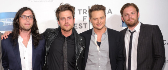 Kings Of Leon Cancel Remainder Of U.S. Tour Due To “Exhaustion” Kings Of Leon Cancel Remainder Of U.S. Tour Due To “Exhaustion”