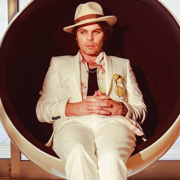 Gaz Coombes