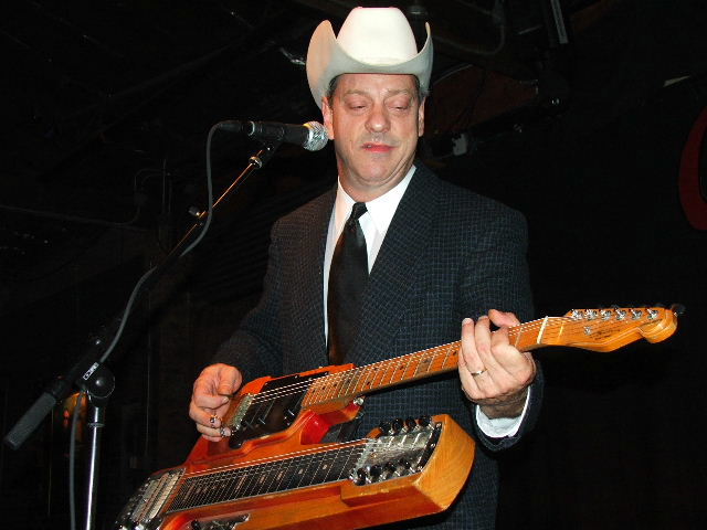 Junior Brown